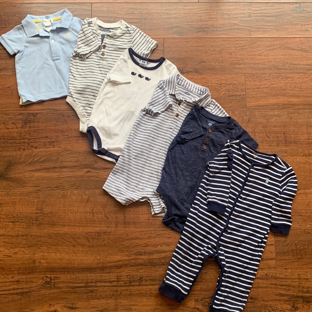 Lot of Boys 6-12 month Clothes